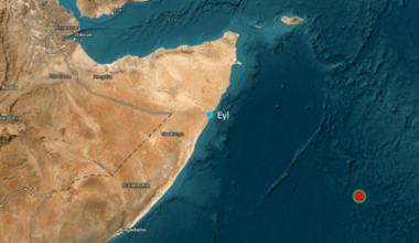 Vessel Approached by Suspect Pirates in the Indian Ocean